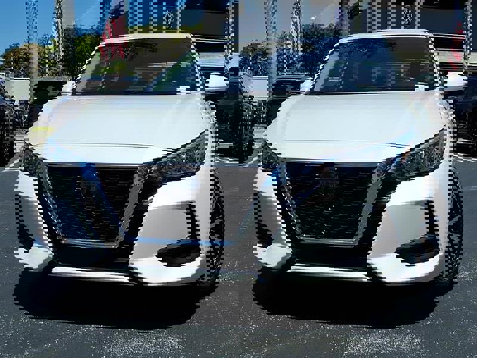 Used 2023 Nissan Sentra SV w/ SV Premium Package image 2