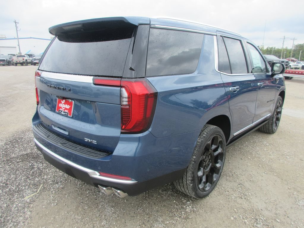 New 2026 GMC Yukon Denali w/ Denali Reserve Package AWD/4WD image 4