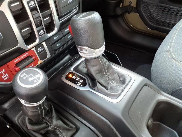 Used 2025 Jeep Gladiator Sport AWD/4WD image 22