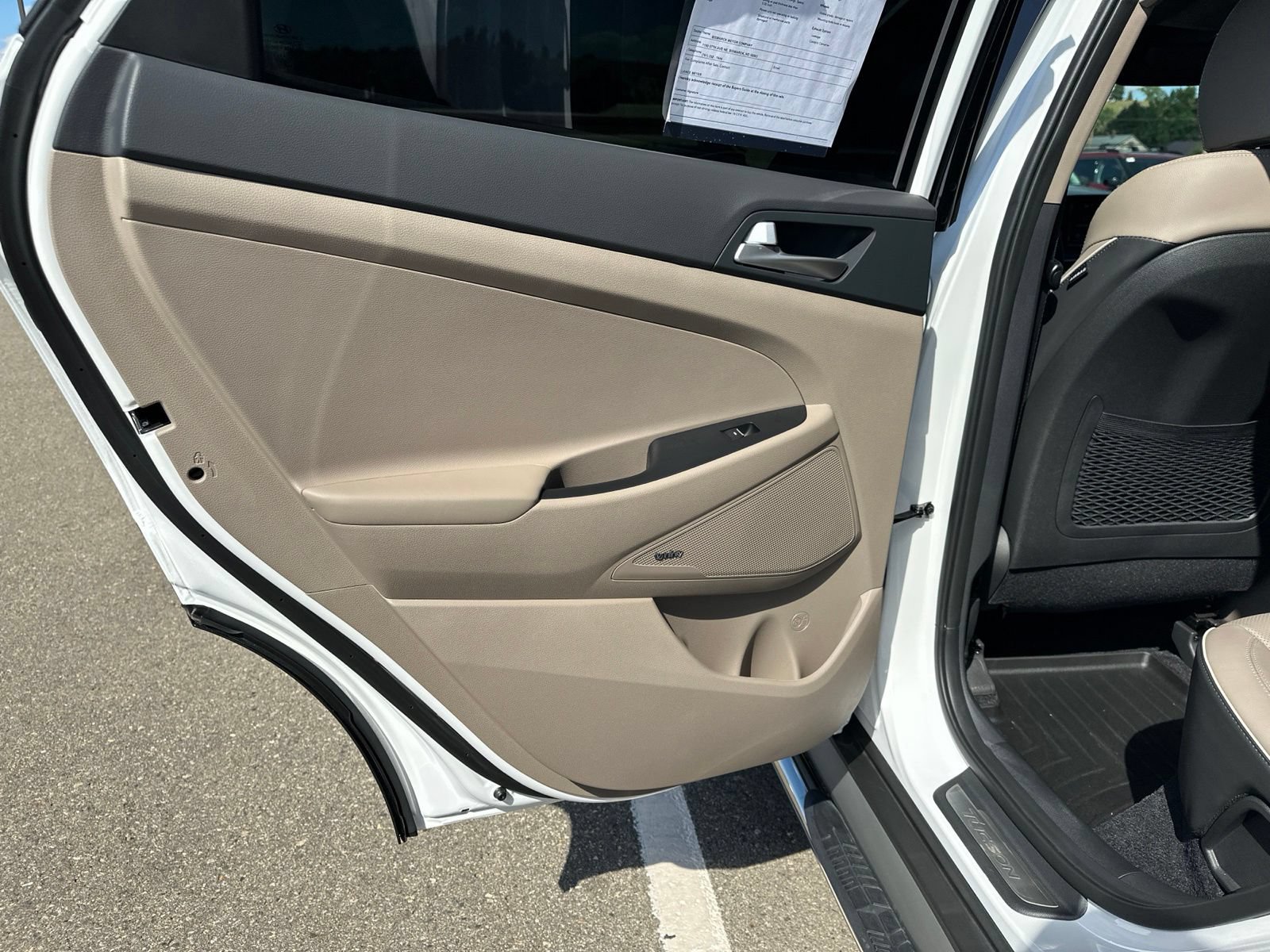 Used 2021 Hyundai Tucson Limited AWD/4WD image 23