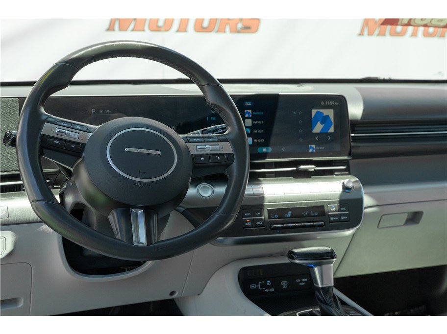 Used 2025 Hyundai Kona SEL FWD image 26