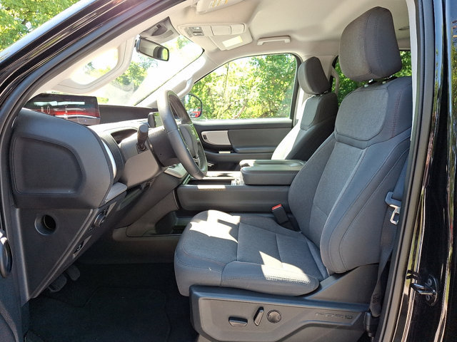 Used 2025 Ford Expedition Max Active AWD/4WD image 14