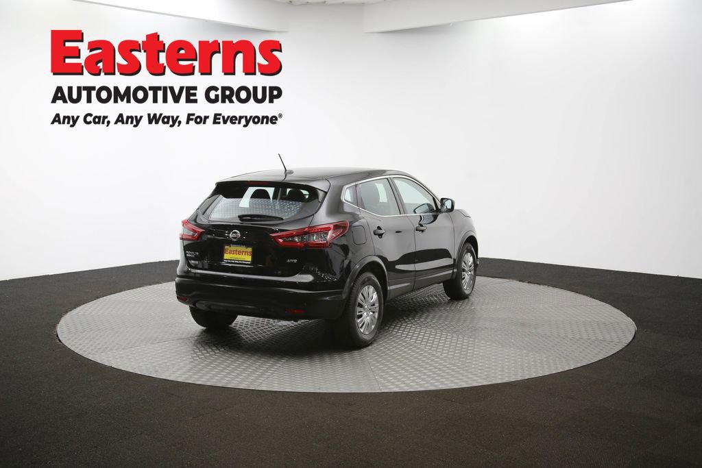 Used 2020 Nissan Rogue Sport S image 38