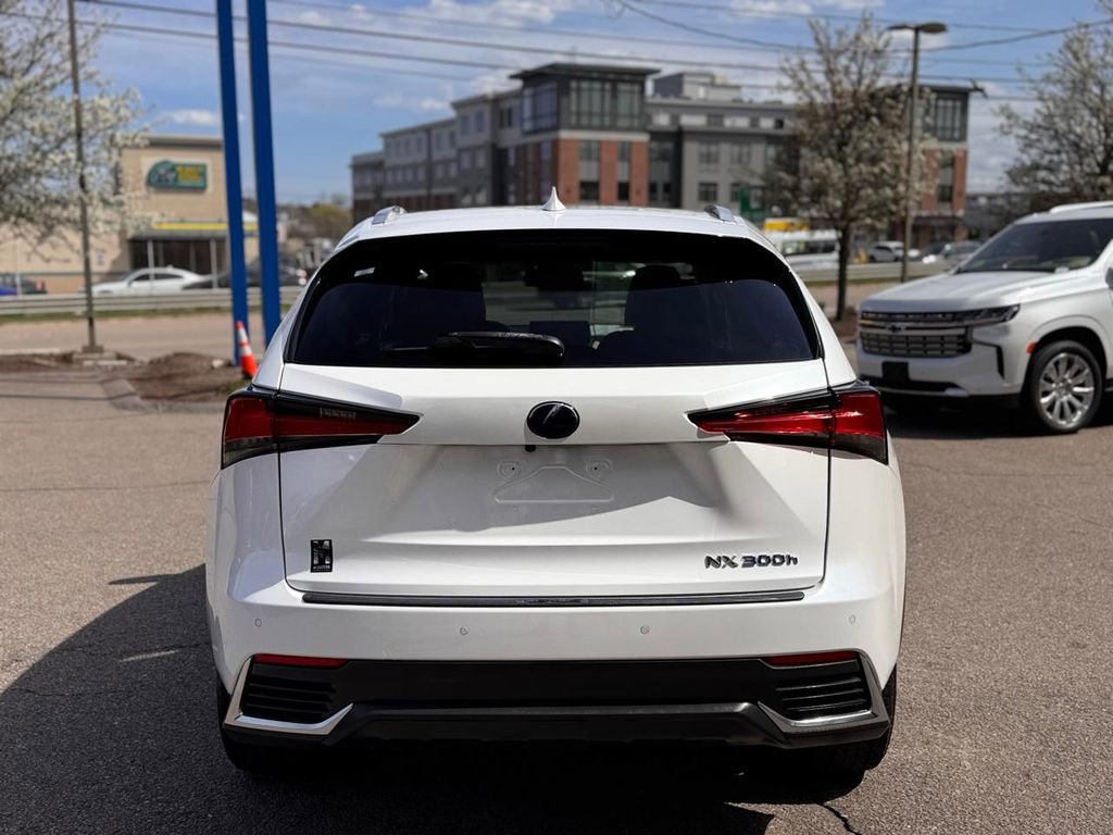 Used 2018 Lexus NX 300h AWD w/ Premium Package image 5