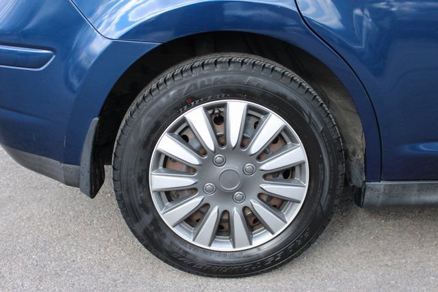 Used 2008 Nissan Versa 1.8 S w/ PWR Pkg image 32