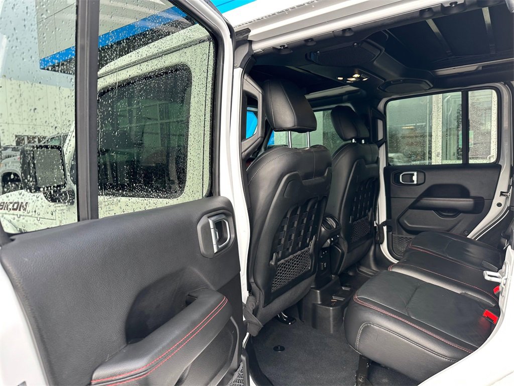 Used 2023 Jeep Wrangler Unlimited Rubicon w/ Cold Weather Group image 16