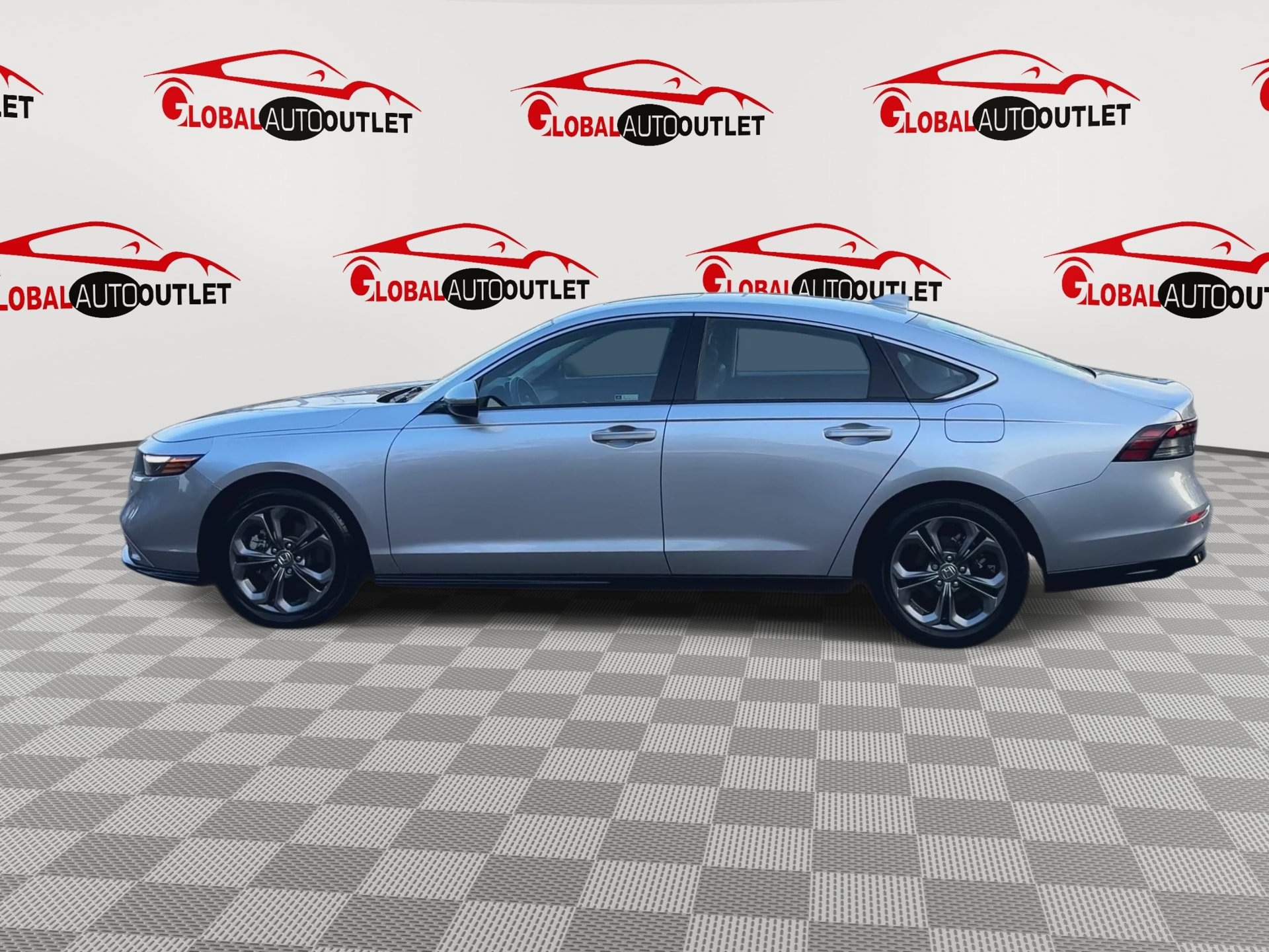 Used 2024 Honda Accord EX-L image 6