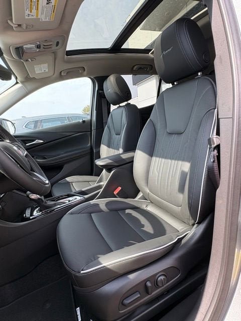 New 2026 Buick Encore GX Avenir w/ Avenir Technology Package AWD/4WD image 12