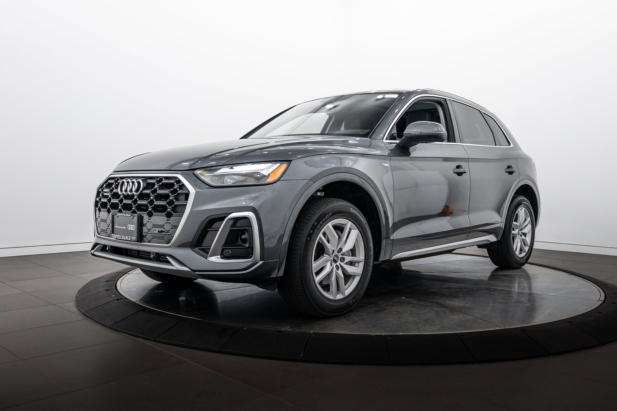 Certified 2023 Audi Q5 2.0T Premium w/ Convenience Package AWD/4WD image 6