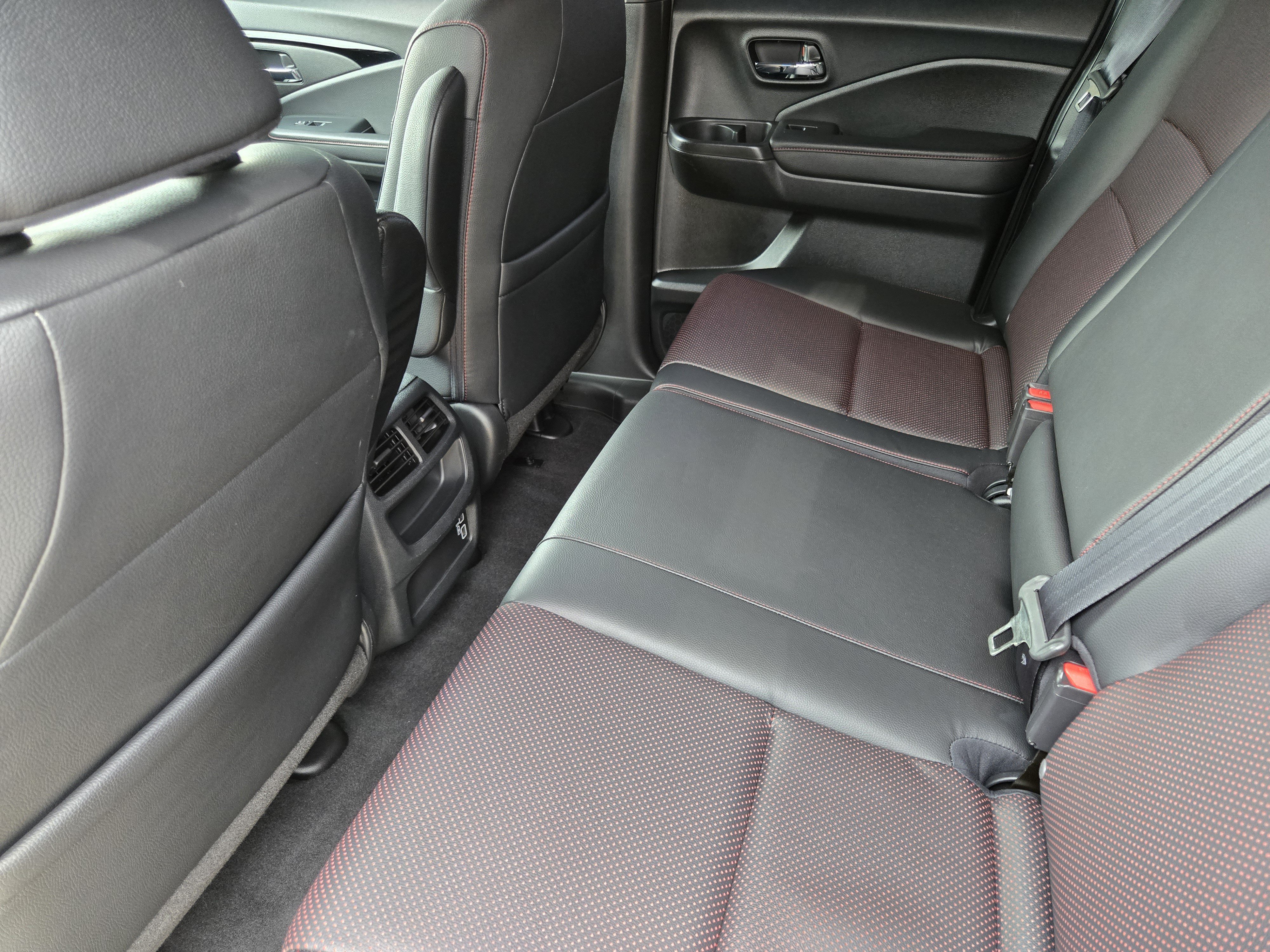Certified 2022 Honda Ridgeline Black Edition image 25