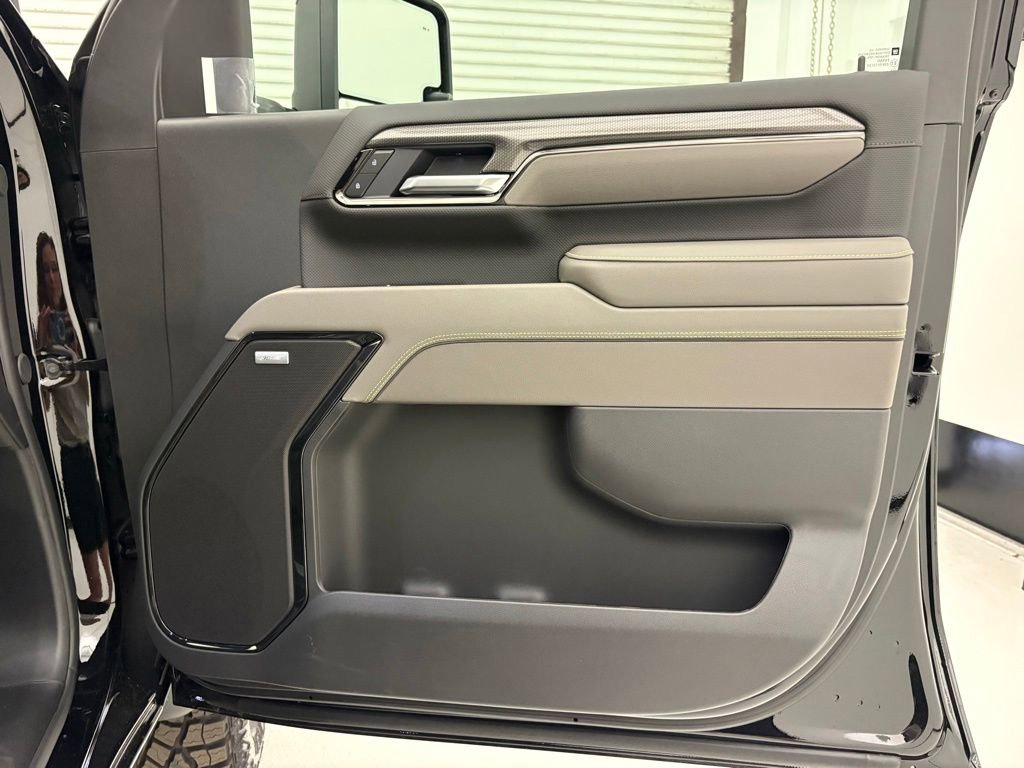 New 2026 Chevrolet Silverado 2500 ZR2 AWD/4WD image 47