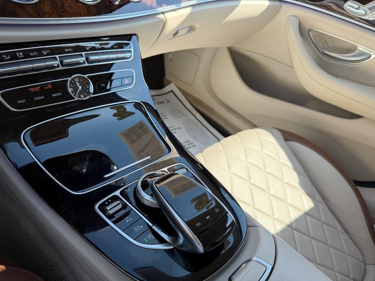 Used 2017 Mercedes-Benz E 300 4MATIC w/ Premium 2 Package image 18