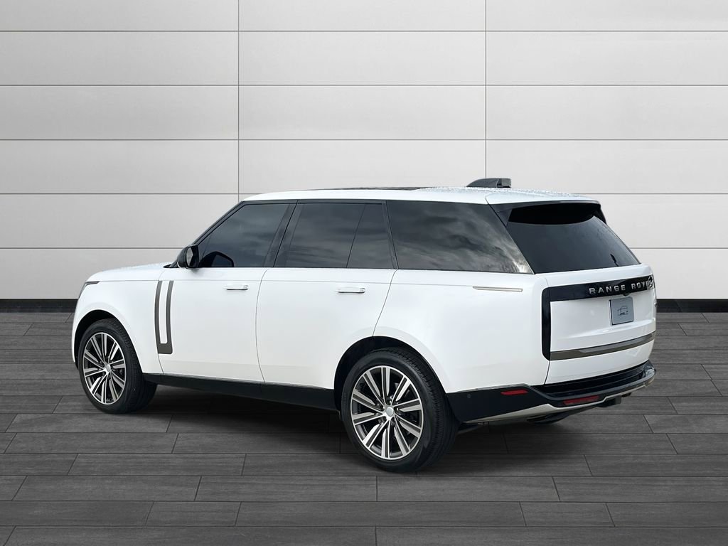 Certified 2023 Land Rover Range Rover SE AWD/4WD image 3