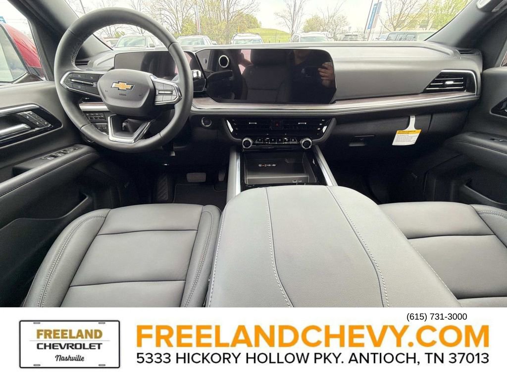 New 2026 Chevrolet Suburban LT w/ Comfort Package image 17