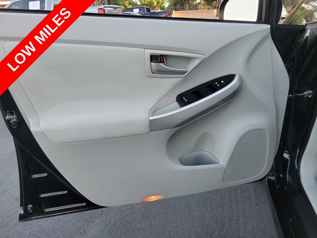 Used 2015 Toyota Prius Three FWD image 20
