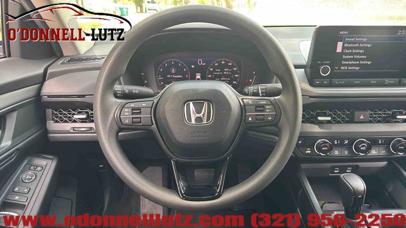 Used 2024 Honda Accord EX image 17
