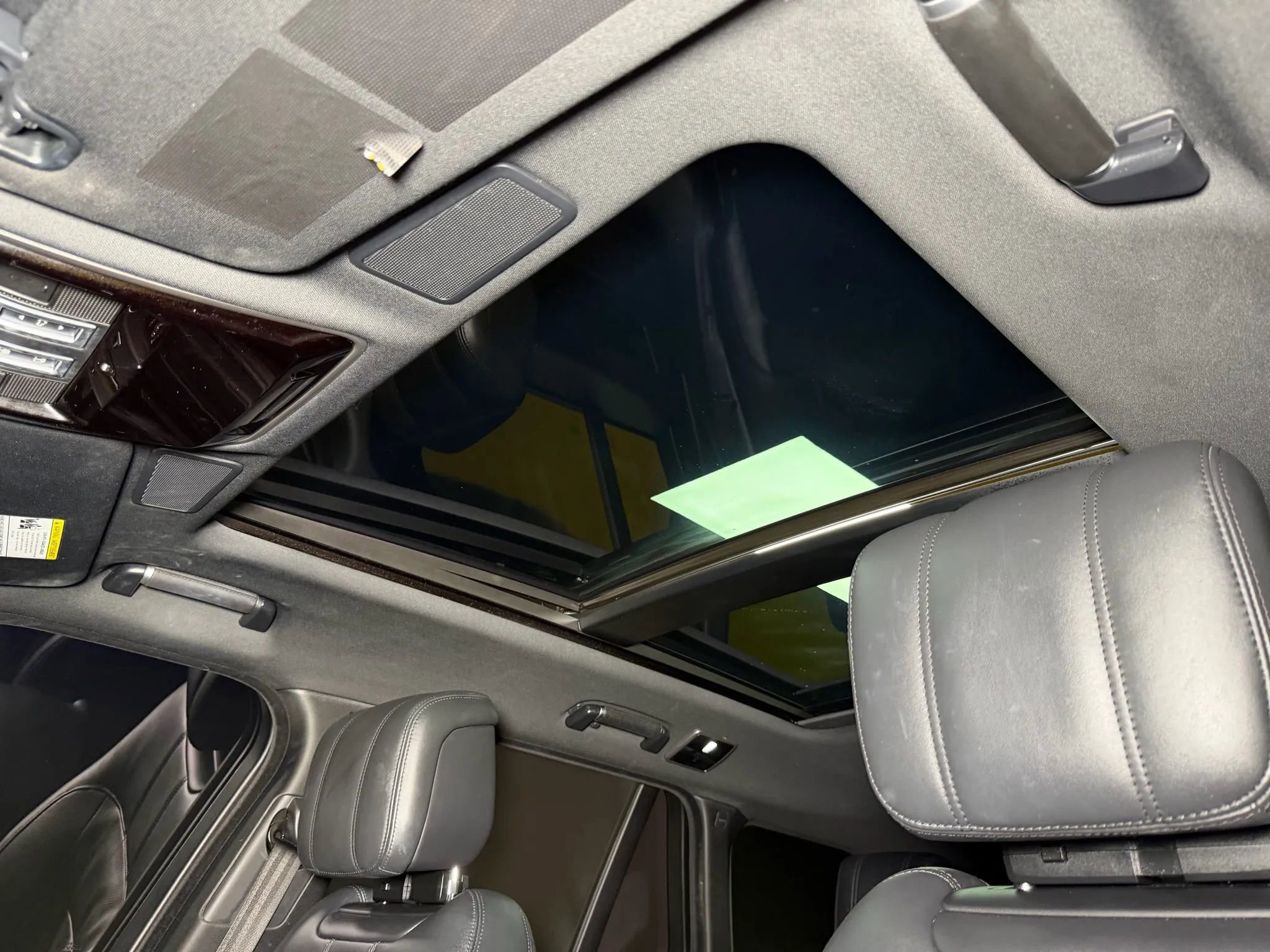 Used 2020 Land Rover Range Rover HSE image 43