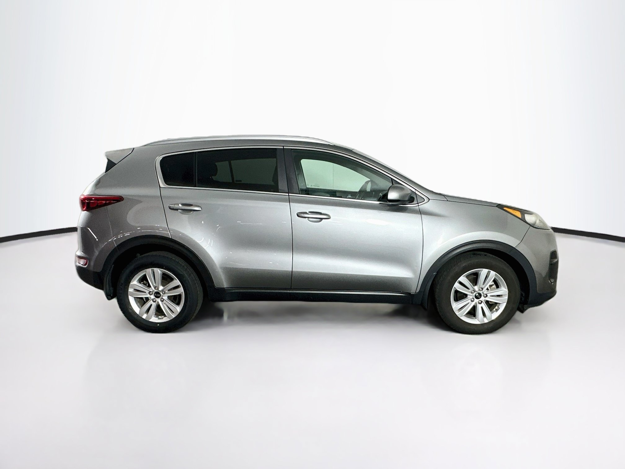 Used 2019 Kia Sportage LX w/ Option Group 017 FWD image 10