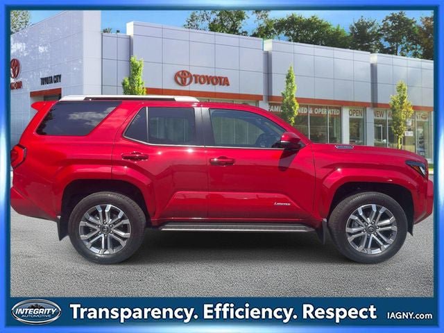 Used 2025 Toyota 4Runner Limited AWD/4WD image 5