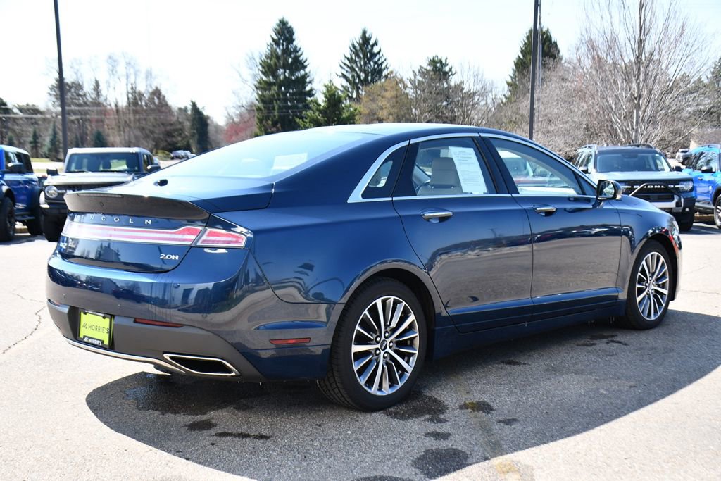 Used 2017 Lincoln MKZ Premiere image 5
