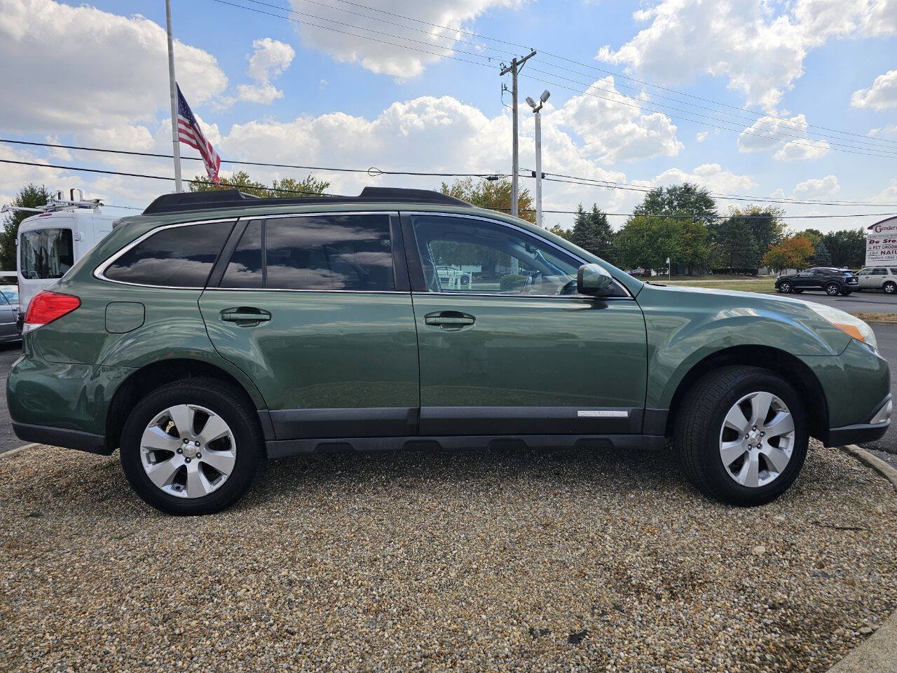 Used 2012 Subaru Outback 2.5i Premium w/ All-Weather Pkg image 5