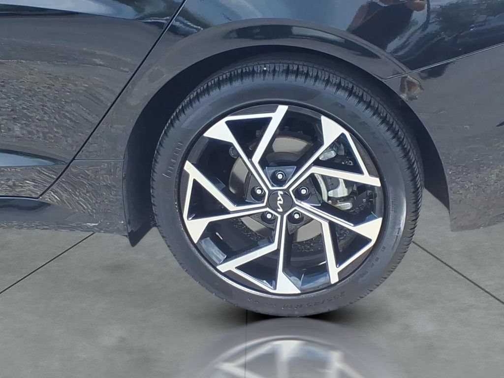 Used 2025 Kia K5 EX FWD image 4