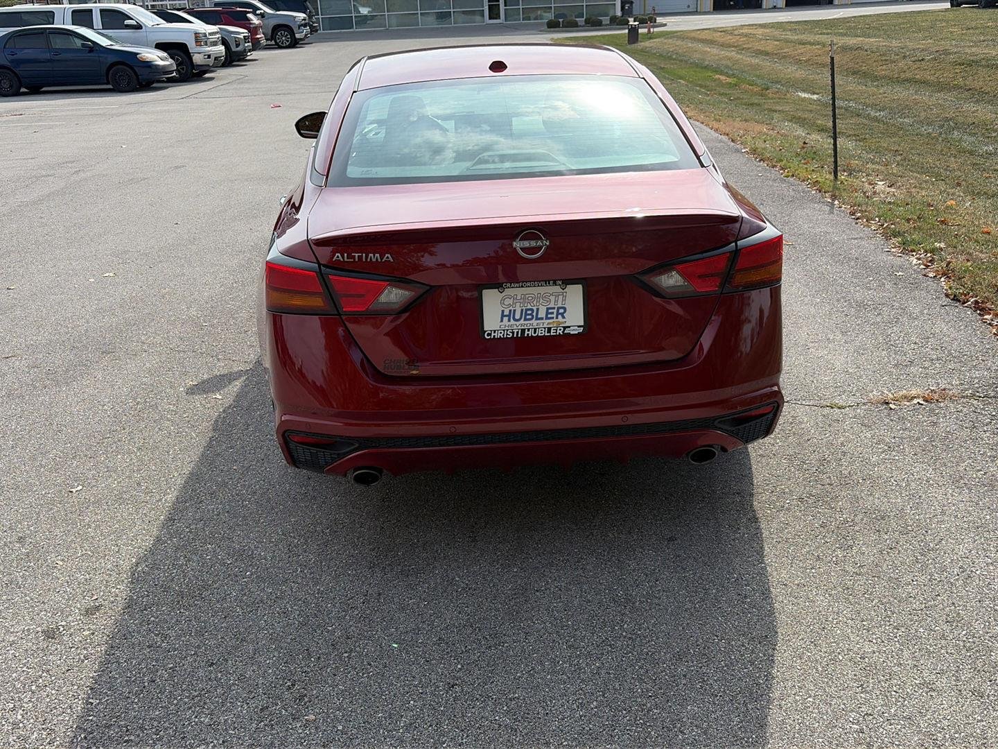 Used 2025 Nissan Altima 2.5 SV w/ SV Special Edition Package FWD image 4