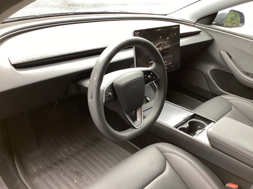 Used 2025 Tesla Model 3 Long Range image 11