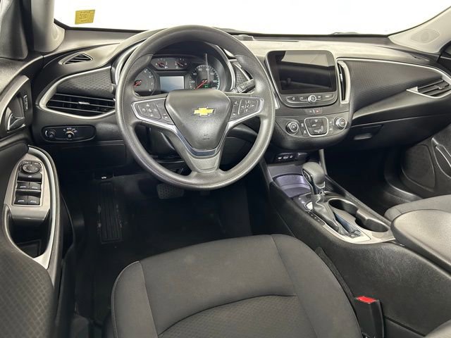 Used 2024 Chevrolet Malibu LS FWD image 13