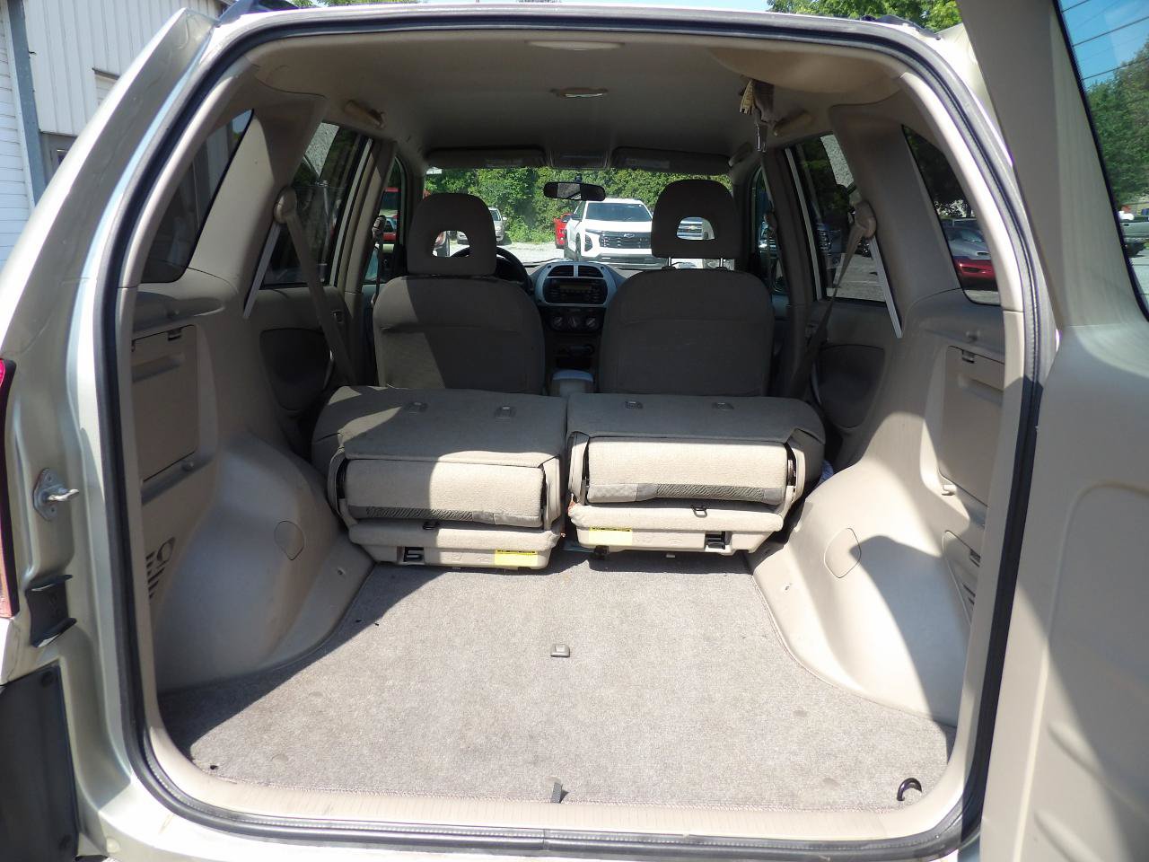 Used 2001 Toyota RAV4 2WD image 6