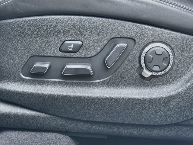 Used 2024 Genesis GV70 3.5T Sport w/ Sport Prestige Package AWD/4WD image 26