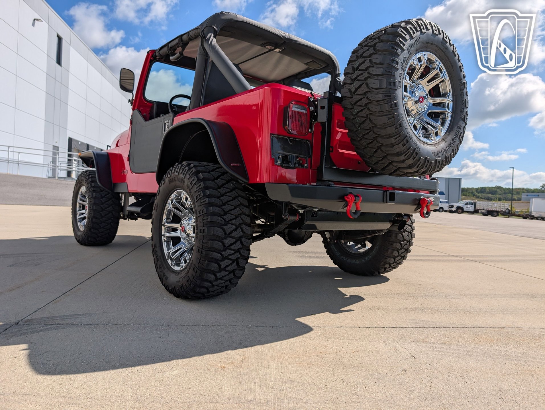 Used 1993 Jeep Wrangler S image 10