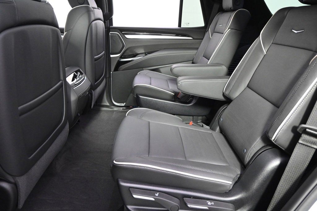 New 2026 Cadillac Escalade Luxury image 22