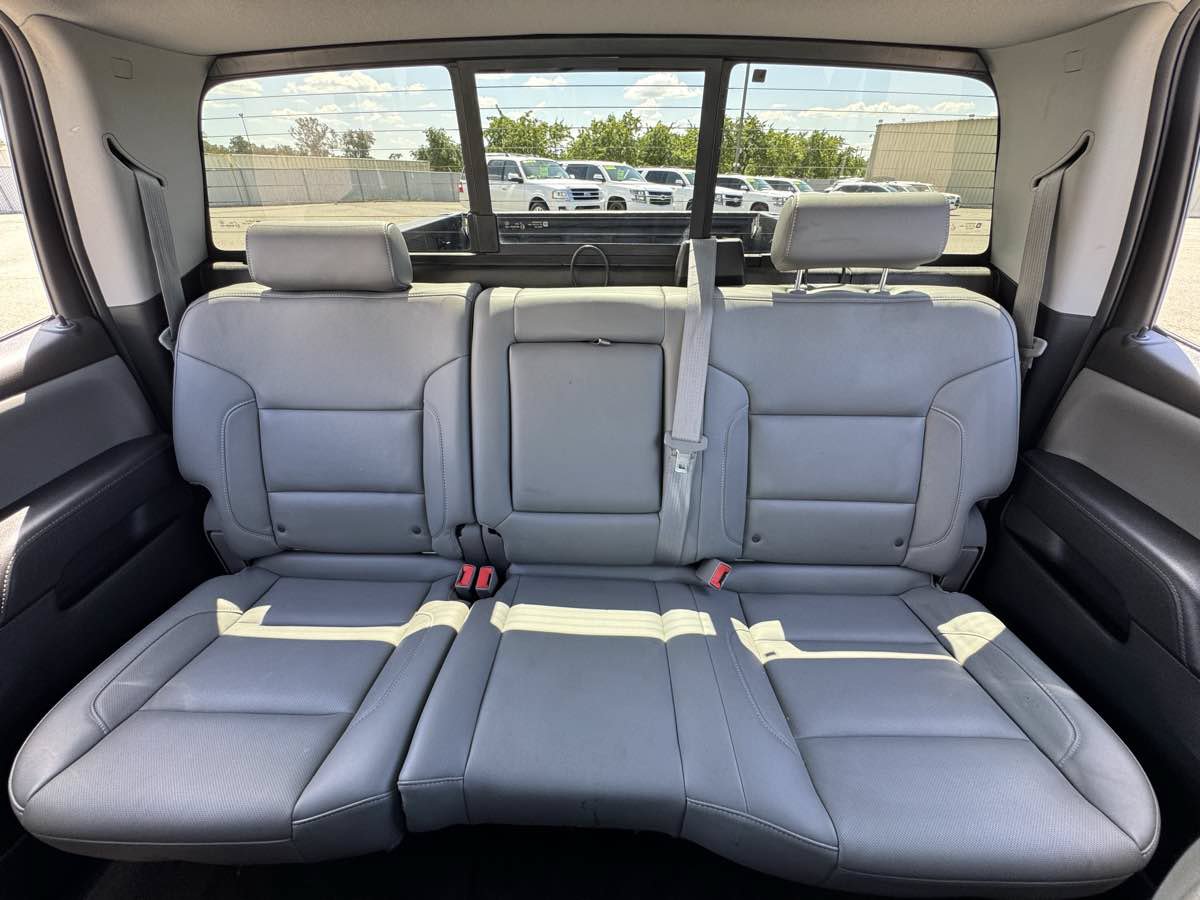 Used 2015 GMC Sierra 1500 SLT w/ SLT Crew Cab Value Package AWD/4WD image 34