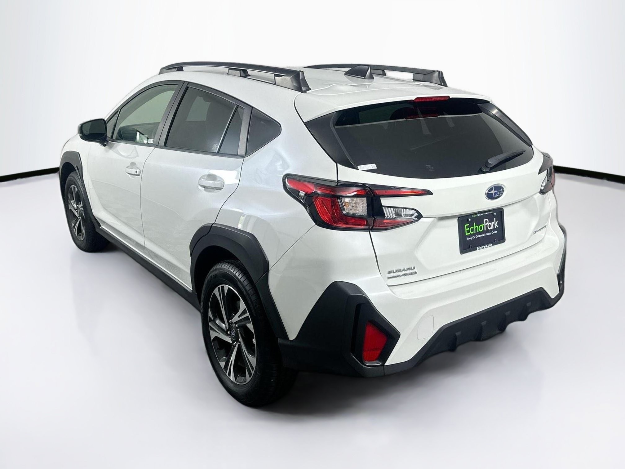 Used 2024 Subaru Crosstrek 2.0i Premium w/ Crosstrek Mirror Package AWD/4WD image 5