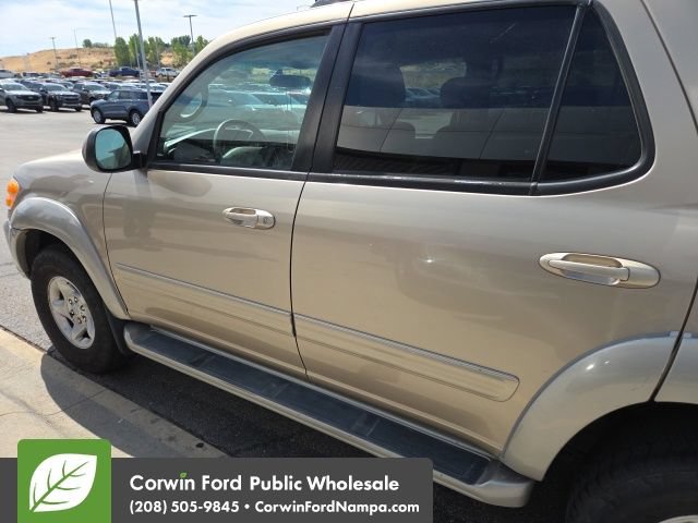 Used 2001 Toyota Sequoia SR5 AWD/4WD image 10