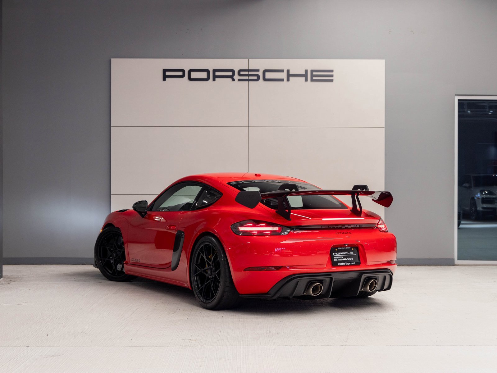 Used 2024 Porsche 718 Cayman GT4 RS w/ Weissach Package image 3