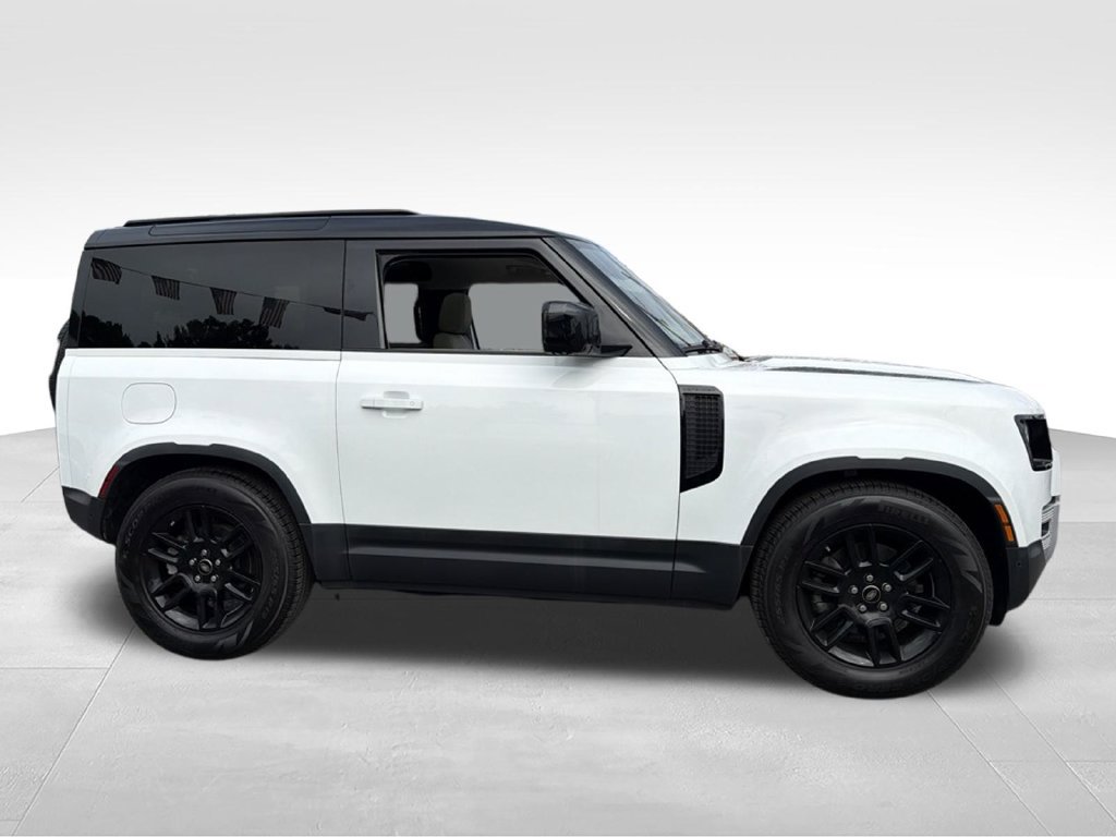 Used 2021 Land Rover Defender 90 S AWD/4WD image 10