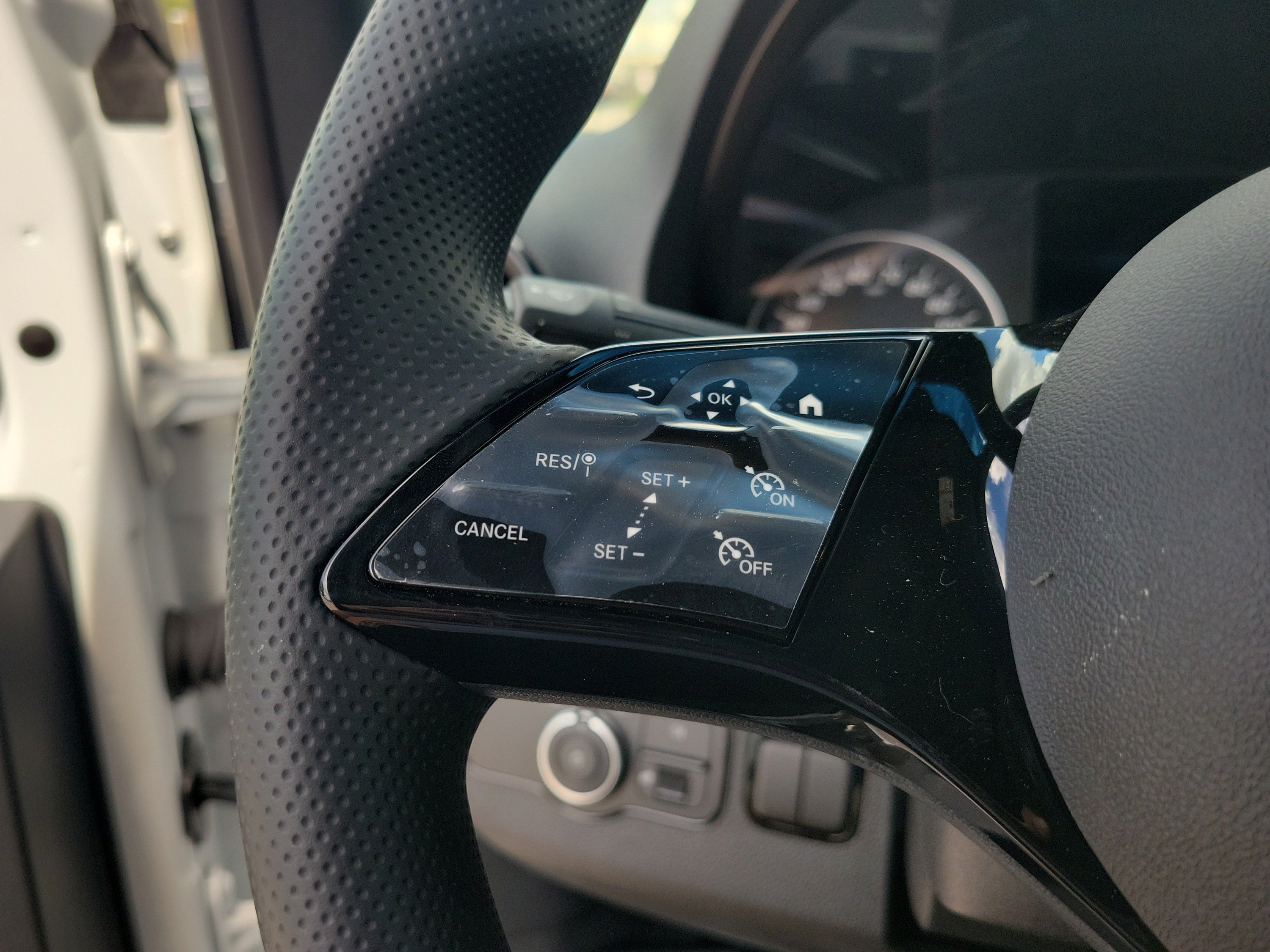 New 2025 Mercedes-Benz Sprinter 2500 image 21