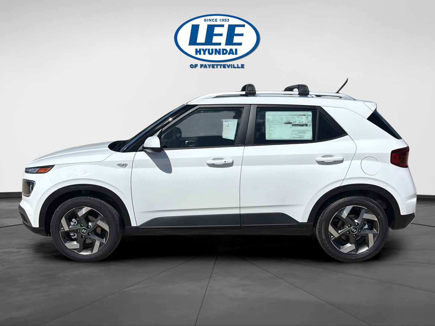 New 2026 Hyundai Venue SEL FWD image 6