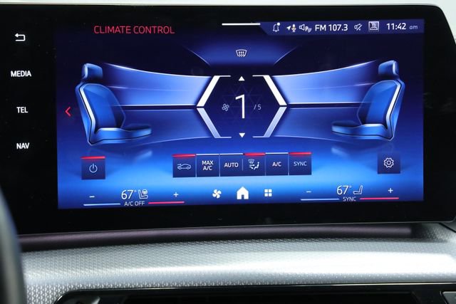 Used 2025 BMW X2 M35i image 17