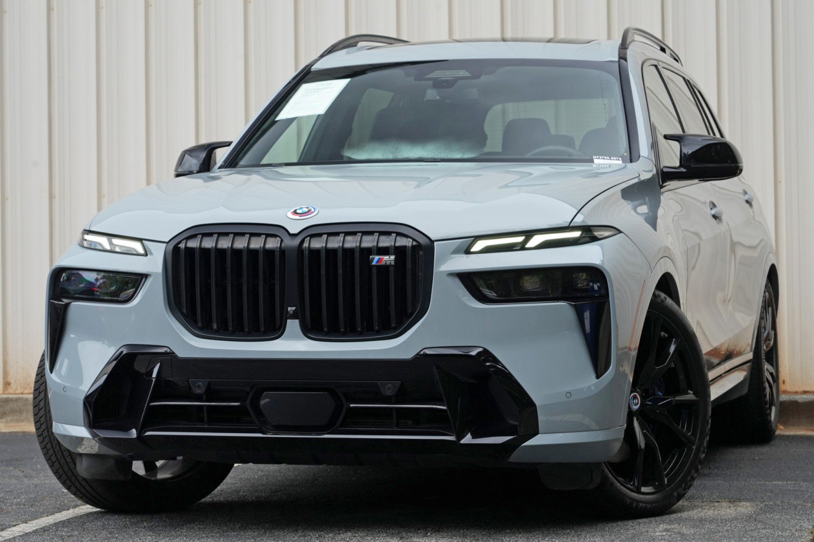 Used 2023 BMW X7 M60i w/ Executive Package AWD/4WD image 3