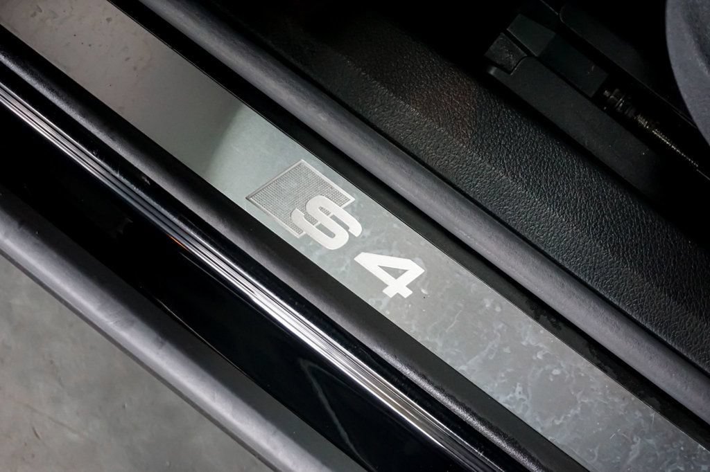 Used 2004 Audi S4 Sedan AWD/4WD image 49