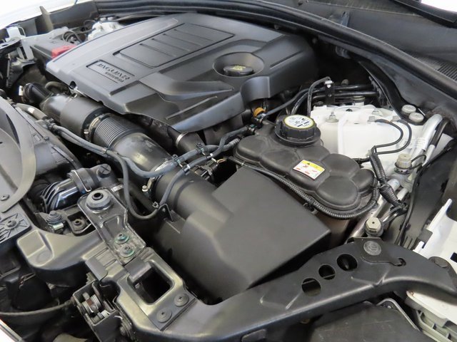 Used 2024 Jaguar F-PACE R-Dynamic S image 42