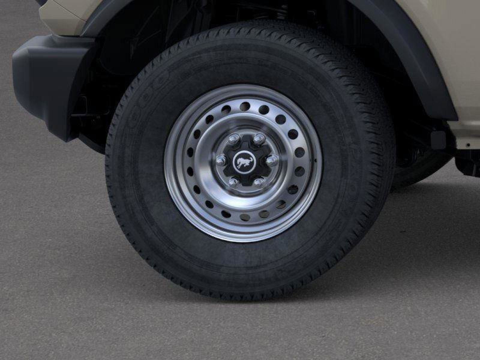 New 2025 Ford Bronco 2-Door AWD/4WD image 21