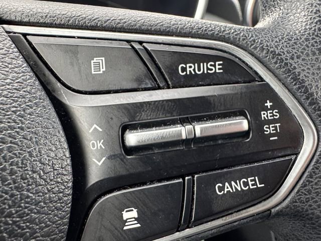 Used 2019 Hyundai Santa Fe SE image 8