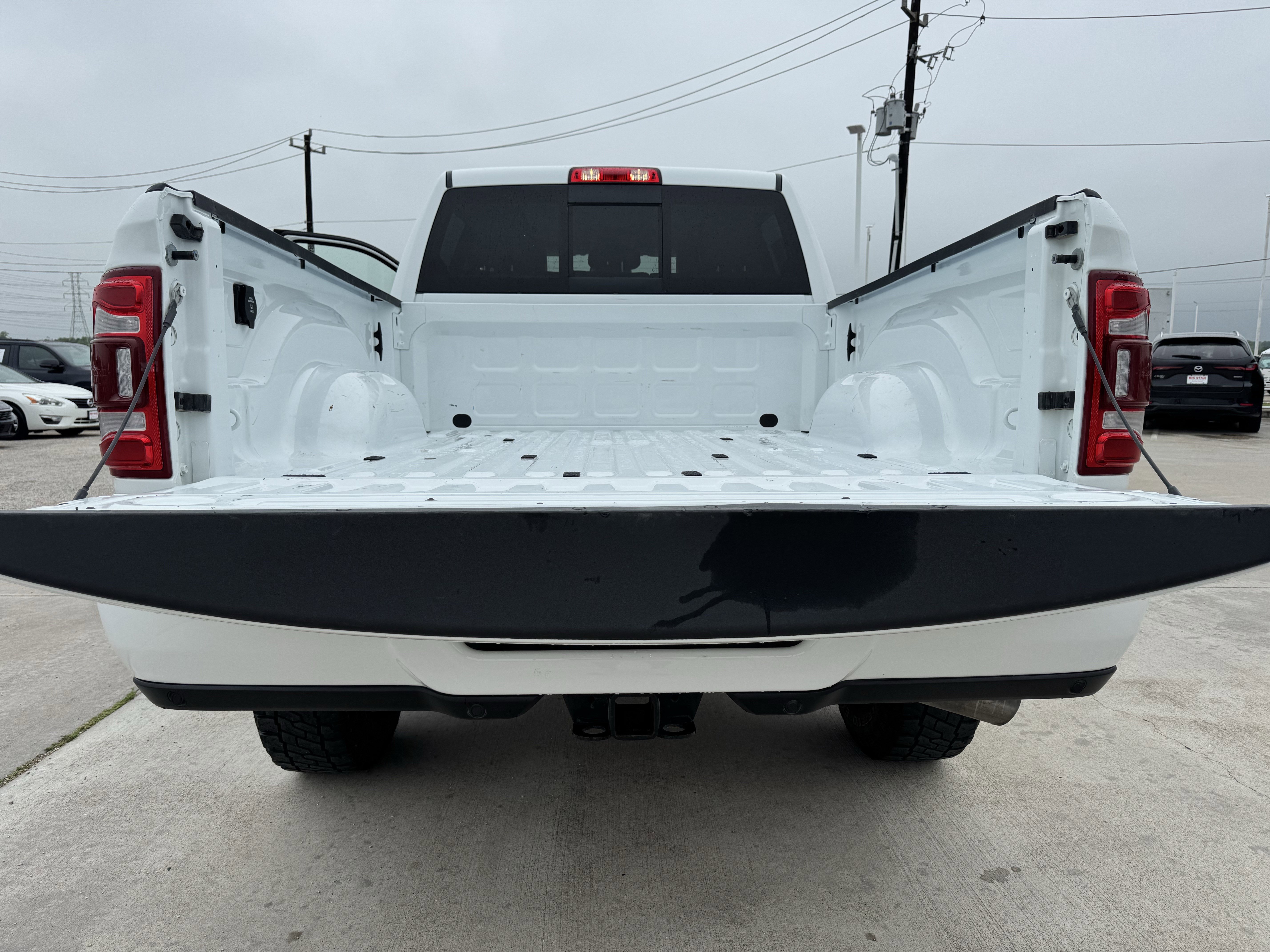 Used 2024 RAM 2500 Laramie AWD/4WD image 31