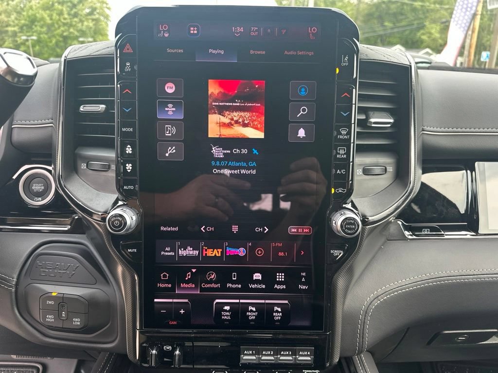 New 2027 RAM 2500 Limited AWD/4WD image 18