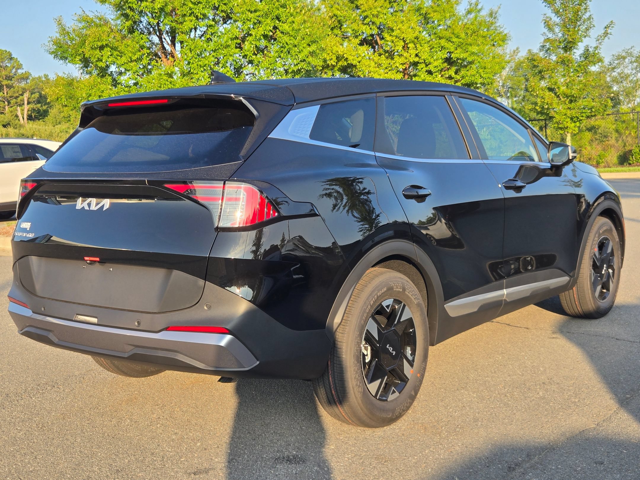 New 2026 Kia Sportage LX w/ LX Convenience Package FWD image 7