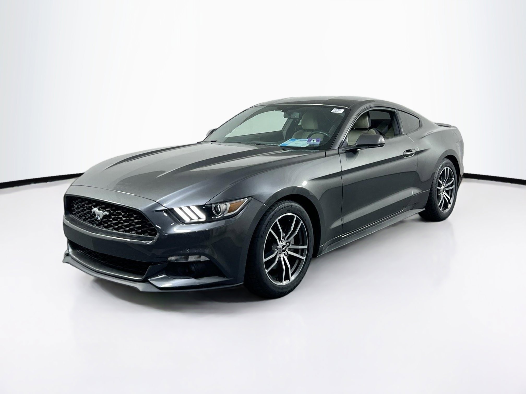 Used 2017 Ford Mustang Coupe image 1